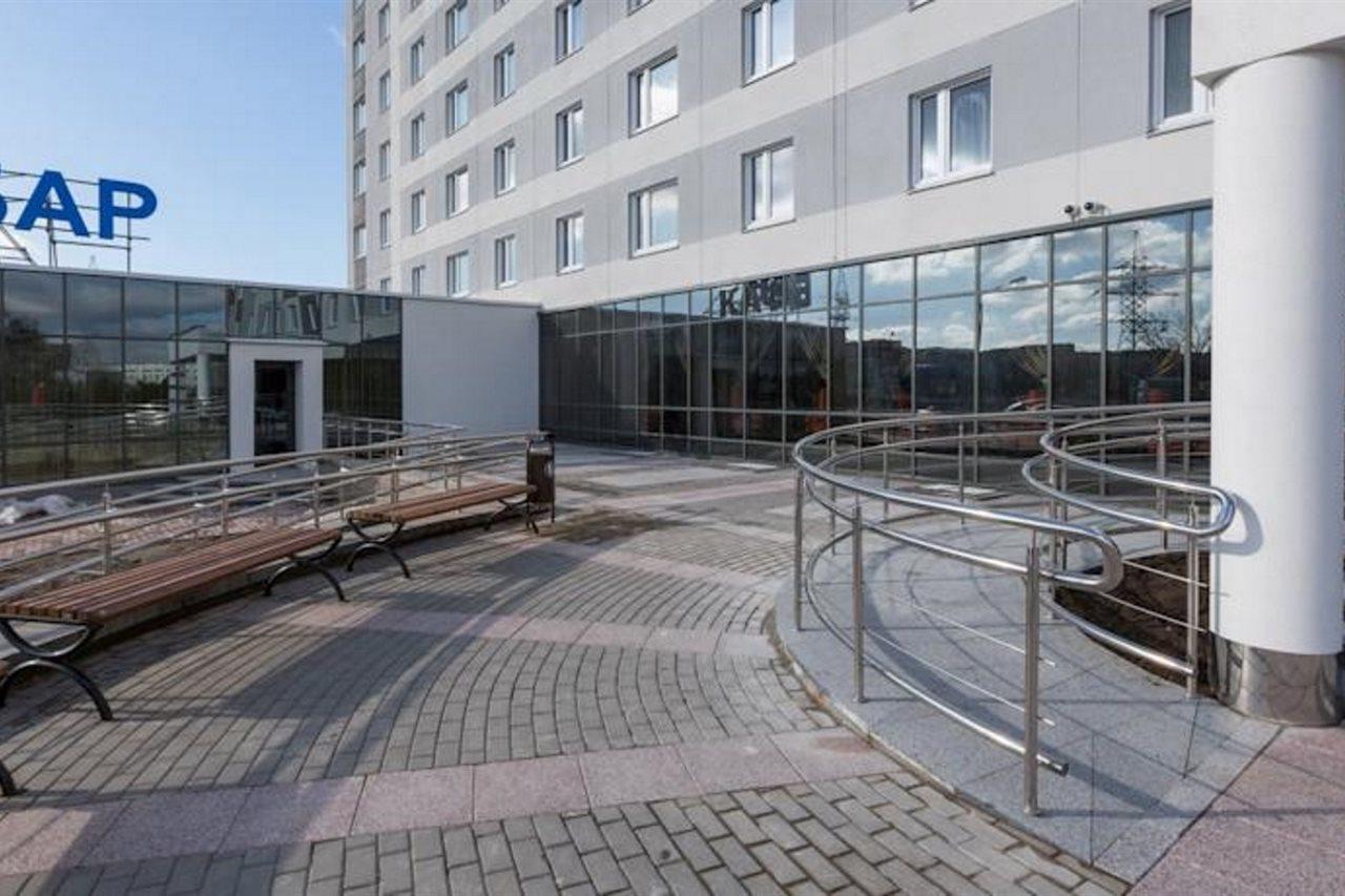 East Time Hotel Minsk Exterior photo
